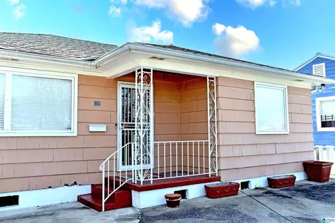 805 Mcmillon Ave SW, Birmingham, AL 35211