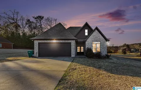 510 Legacy Dr, Springville, AL 35146