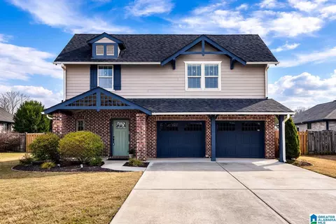 8045 Caldwell Dr, Trussville, AL 35173