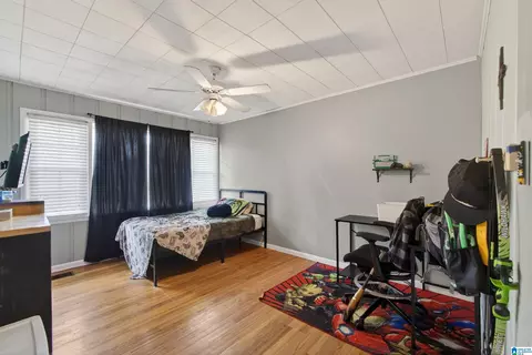 Bedroom - 2240 Temple Rd, Clanton, AL 35046 photo 5 of 5