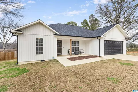 301 Garner Dr, Piedmont, AL 36272