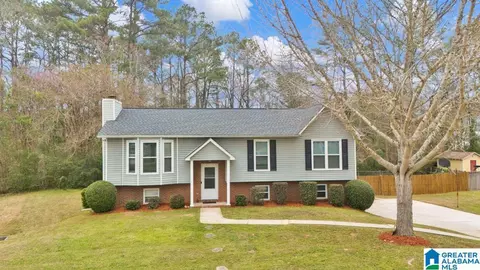1108 Willow Creek Ct, Alabaster, AL 35007