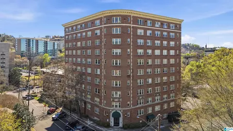 1100 27th St S #805A, Birmingham, AL 35205