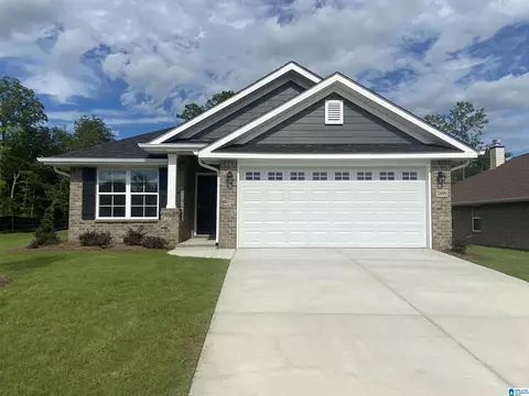 2094 Turquoise Ln, Calera, AL 35040