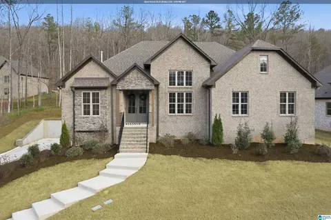 2092 Grey Oaks Ter, Pelham, AL 35124