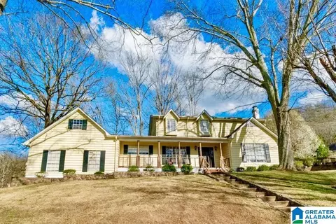 1439 Cabin Hill Rd, Birmingham, AL 35235