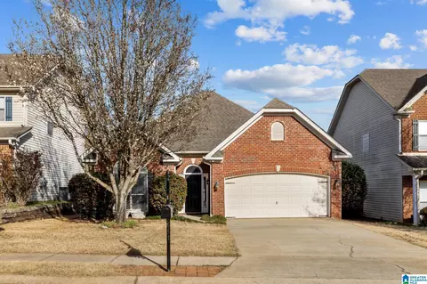 2221 Rushton Ln, Moody, AL 35004
