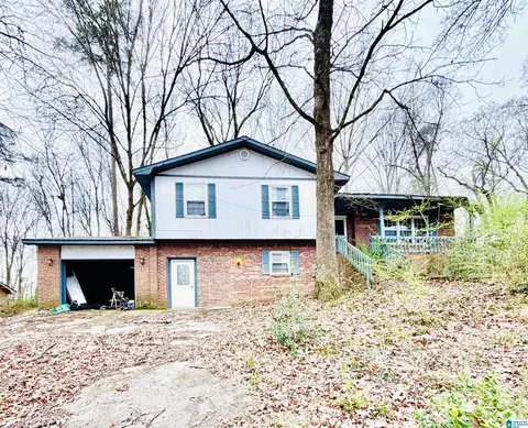 710 Loy St, Anniston, AL 36206