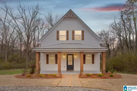 285 E 3rd St, Fruithurst, AL 36262