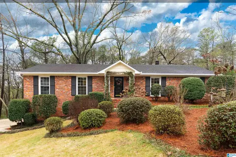3038 Taralane Dr, Vestavia Hills, AL 35216