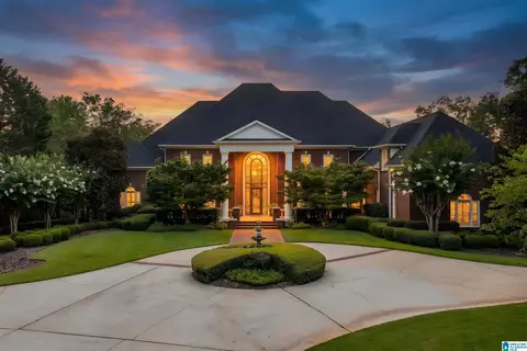 8034 Castlehill Rd, Birmingham, AL 35242
