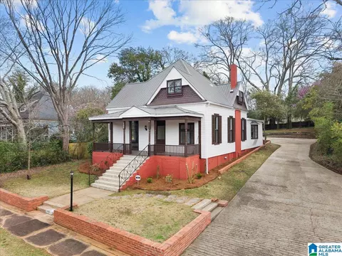 109 Margaret St, Talladega, AL 35160