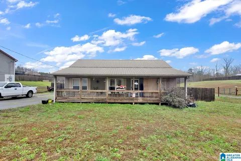 1951 Clevet Springs Rd, Hayden, AL 35079