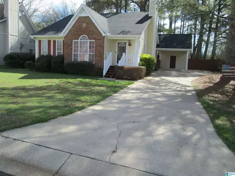 6717 Crossbrook Ln, Pinson, AL 35126