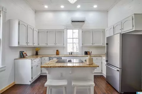 1715 Walnut St, Centreville, AL 35042