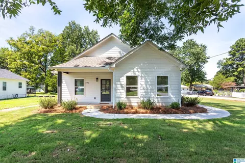 1792 Whitmire St, Leeds, AL 35094