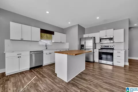 Kitchen - 235 White Oak Loop, Cullman, AL 35057 photo 2 of 5