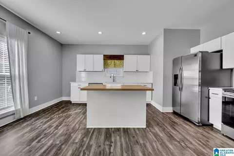 Kitchen - 235 White Oak Loop, Cullman, AL 35057 photo 1 of 5
