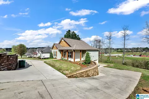 Exterior - 235 White Oak Loop, Cullman, AL 35057 photo 3 of 7