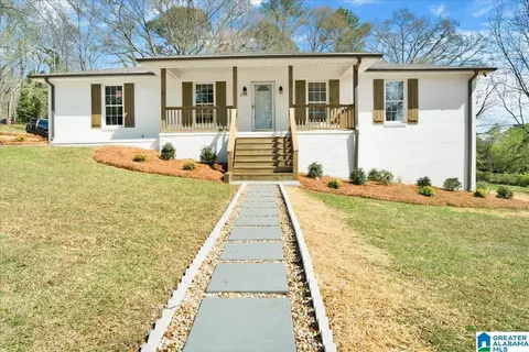 534 Linden St, Trussville, AL 35173