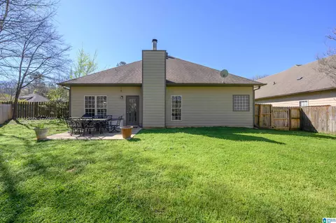 Exterior - 1143 Eagle Dr, Maylene, AL 35114 photo 5 of 7