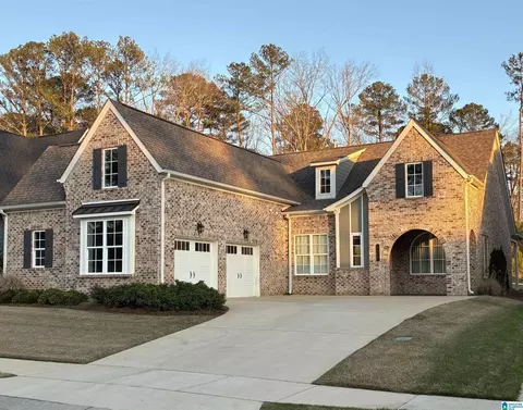 8157 Annika Dr, Hoover, AL 35244