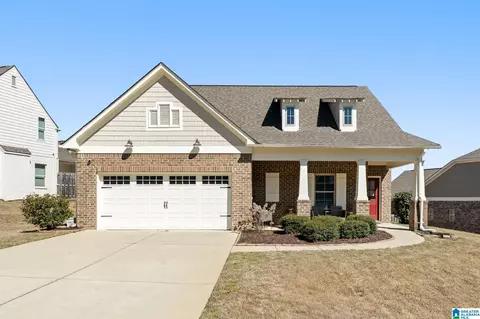 1355 Woodridge Pl, Gardendale, AL 35071