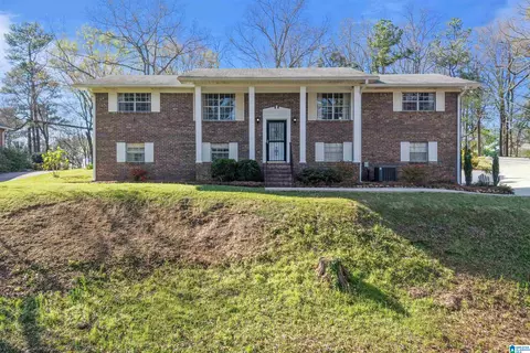 1289 Havenview Dr, Pelham, AL 35124