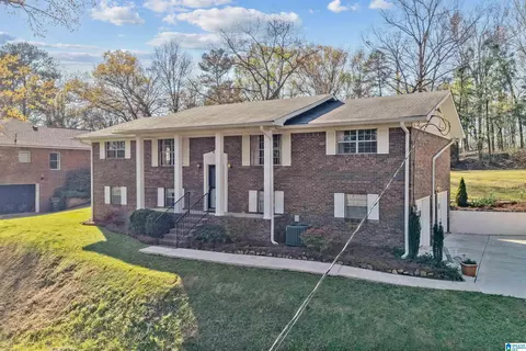 1289 Havenview Dr, Pelham, AL 35124