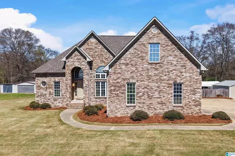 620 Lovett Pl, Alabaster, AL 35007