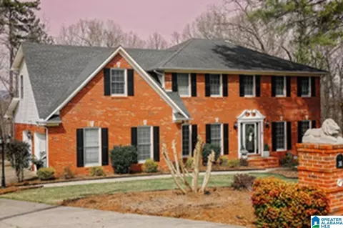 36 Oakhurst Dr, Oxford, AL 36203