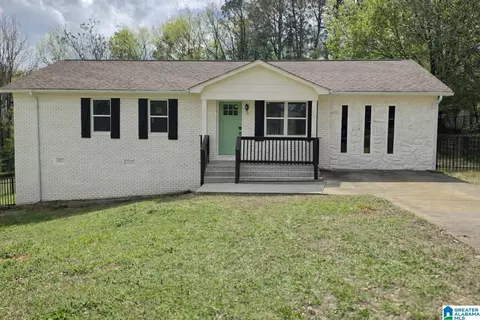 517 Coalfire Ave, Bessemer, AL 35023