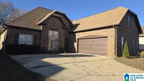 1013 Ivy Pl, Moody, AL 35004
