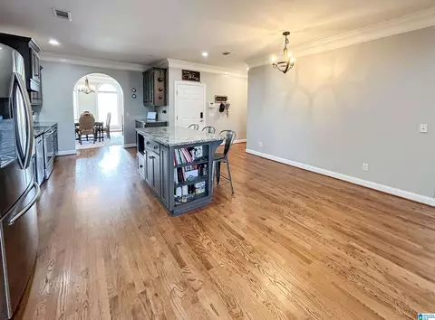 Kitchen - 465 Panoramic Cir, Warrior, AL 35180 photo 4 of 8