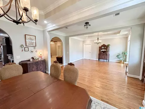 Dining - 465 Panoramic Cir, Warrior, AL 35180 photo 1 of 1