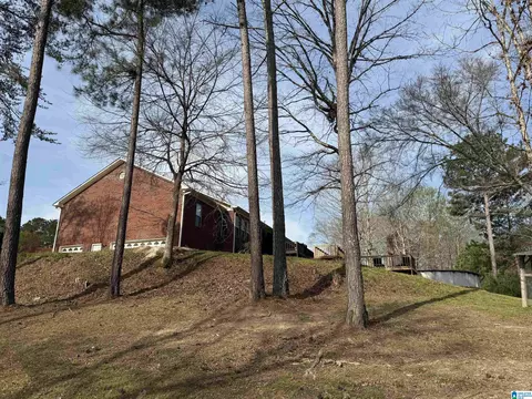 Exterior - 465 Panoramic Cir, Warrior, AL 35180 photo 8 of 10
