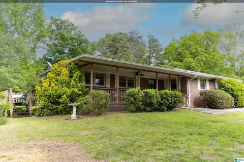 8913 Marsh Mountain Rd, Pinson, AL 35126