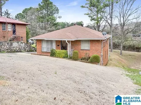 6536 Cherokee Dr, Fairfield, AL 35064