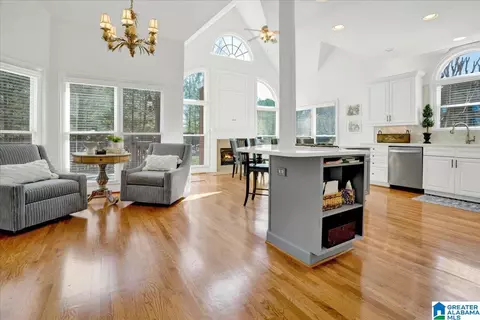 1000 Warrington Cir, Birmingham, AL 35242