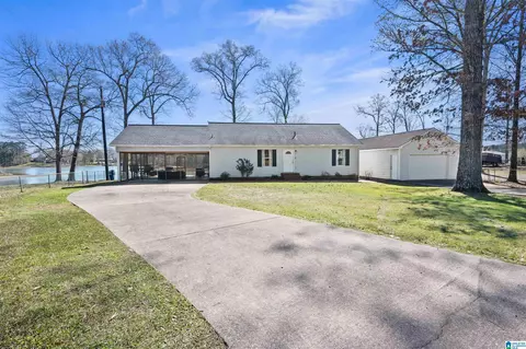 1400 Blackberry St N, Pell City, AL 35128