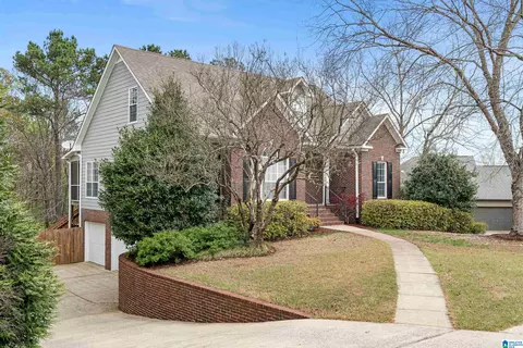 6132 Hidden Brook Dr, Trussville, AL 35173