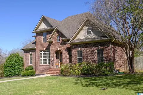 Exterior - 45 White Oak Cir, Dora, AL 35062 photo 3 of 11