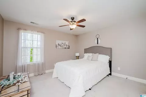 Bedroom - 45 White Oak Cir, Dora, AL 35062 photo 7 of 10