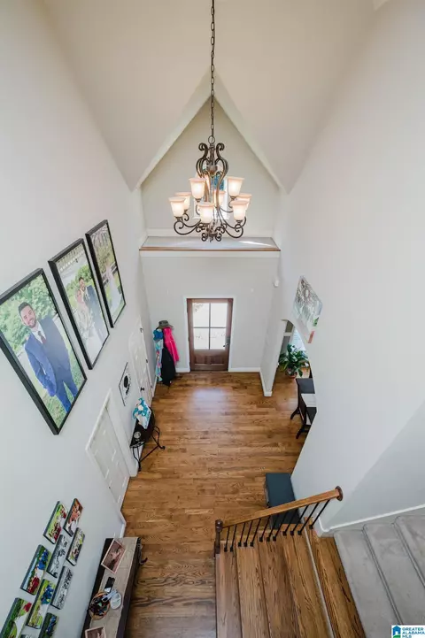 Entry Way - 45 White Oak Cir, Dora, AL 35062 photo 4 of 5
