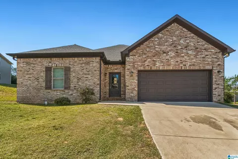 15592 Crimson Ridge Cir, Brookwood, AL 35444