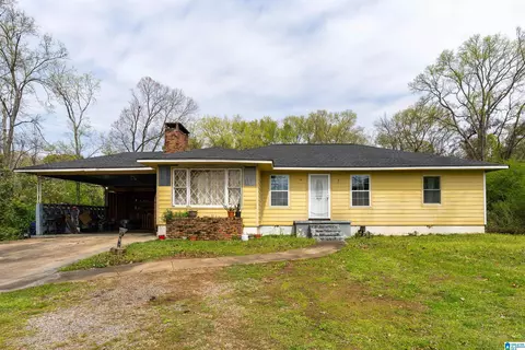 525 Woodward Rd, Midfield, AL 35228