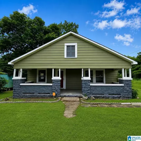 1611 Edwards St, Dolomite, AL 35061
