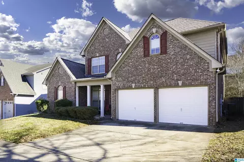 6336 Overlook Dr, Bessemer, AL 35022