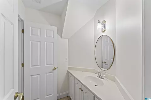 Bath - 1375 County Road 249, Clanton, AL 35046 photo 6 of 9