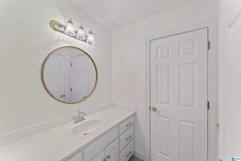 Bath - 1375 County Road 249, Clanton, AL 35046 photo 8 of 9